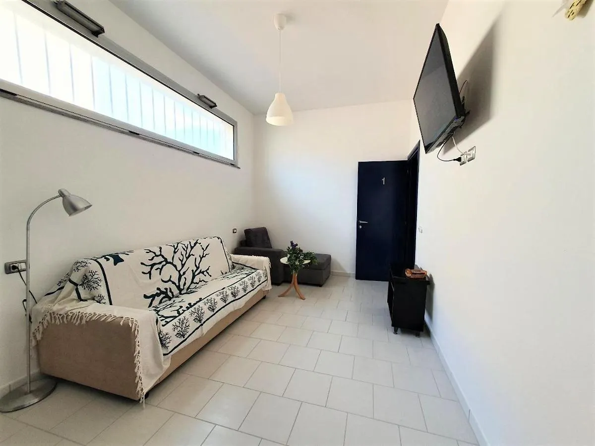 Affittacamere Casa Cynda Follonica Italia